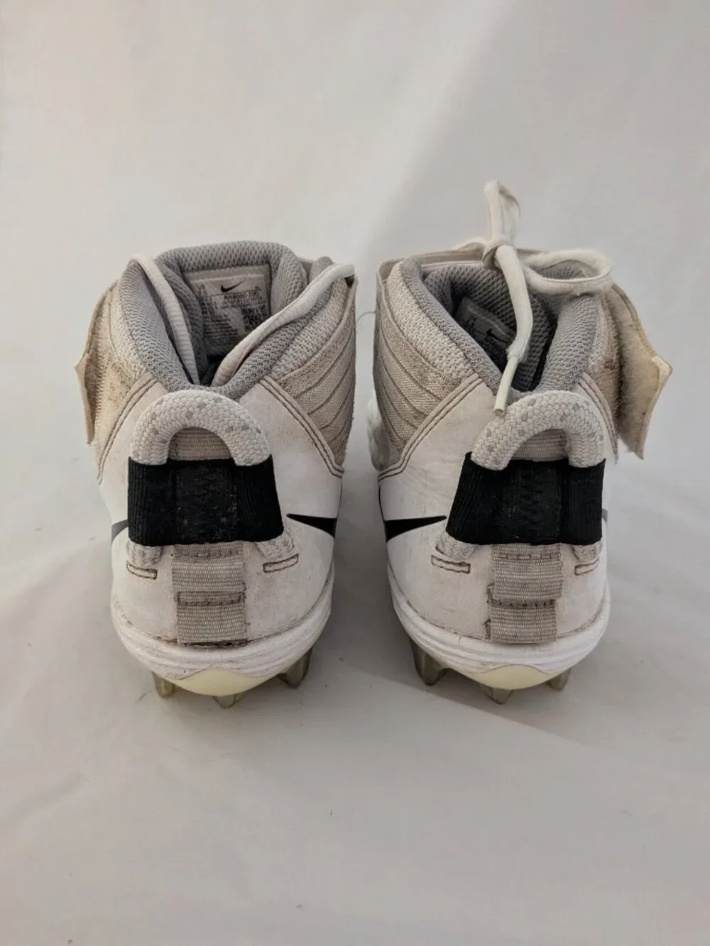 Nike Football Cleats Force Savage White Size 7.5